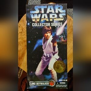 Star Wars Collector Series Luke Skywalker Action Figure - White and Blue